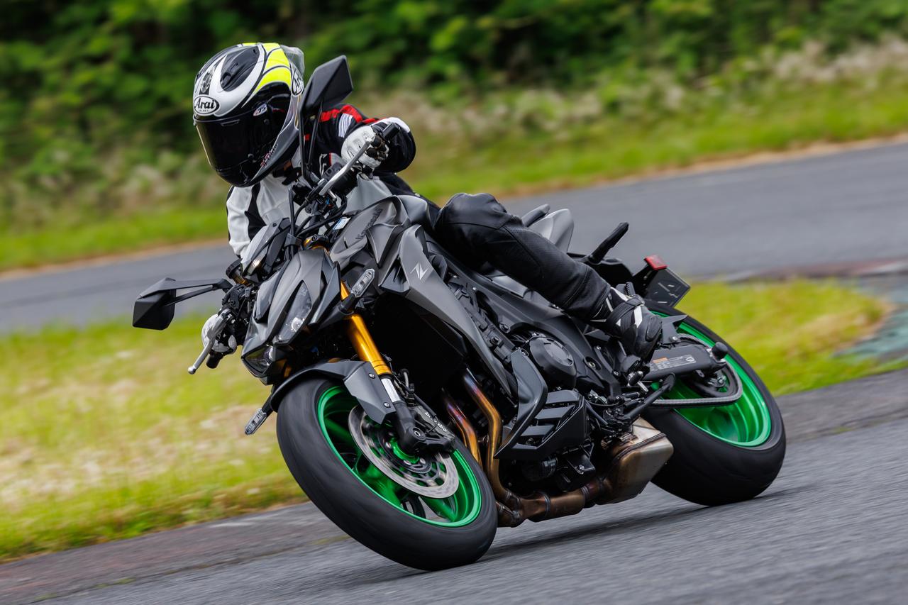 画像 : 16番目の画像 - 【写真16枚】カワサキ「Z1100 SE」 - webオートバイ