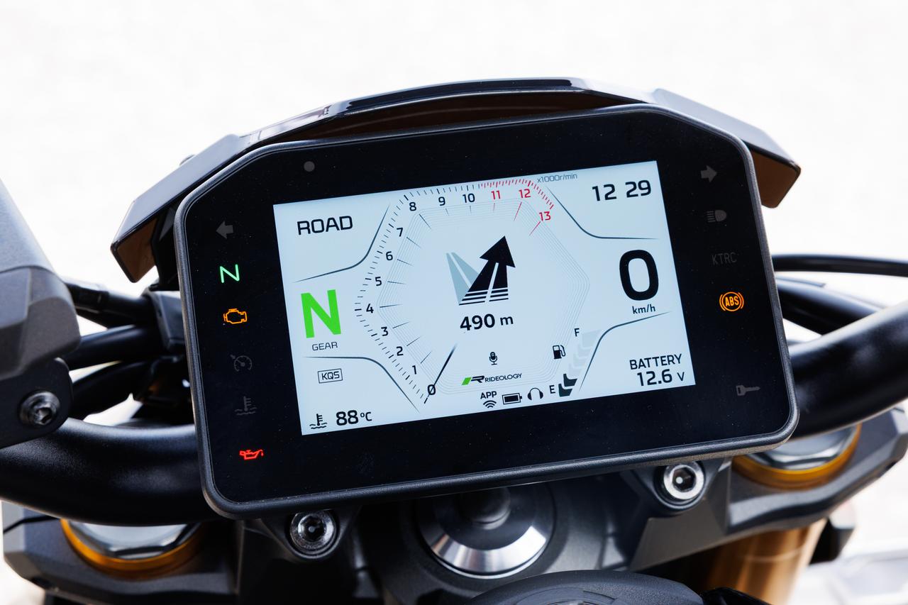 画像 : 4番目の画像 - 【写真16枚】カワサキ「Z1100 SE」 - webオートバイ