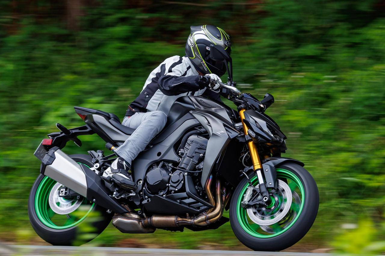 画像 : 15番目の画像 - 【写真16枚】カワサキ「Z1100 SE」 - webオートバイ