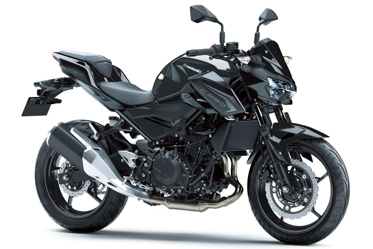 画像: 総排気量:248cc エンジン形式:水冷4ストDOHC4バルブ並列2気筒 シート高:795mm 車両重量:164kg 発売日:2025年11月1日 税込価格:70万4000円
