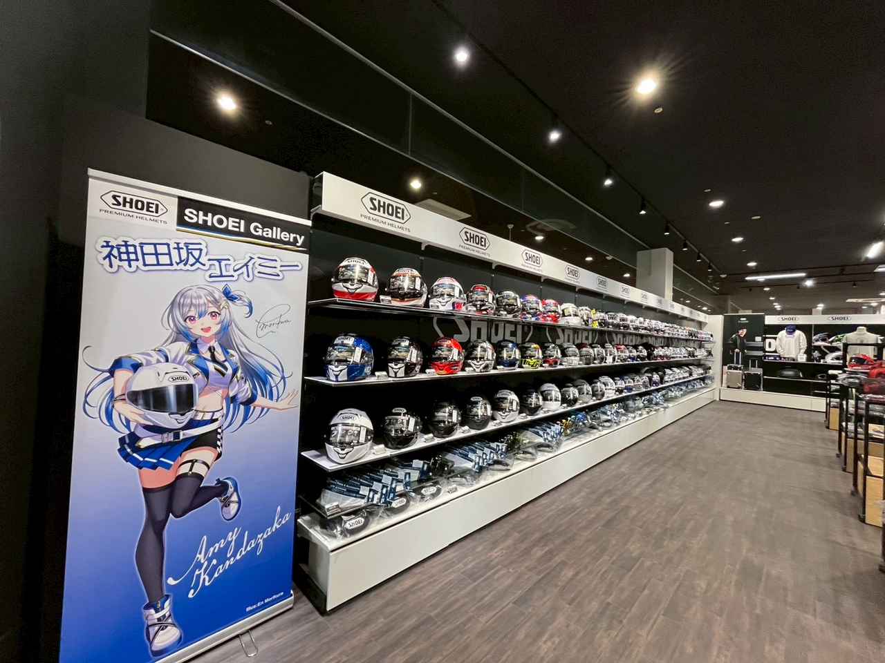 画像1: SHOEI全ラインアップを展示、専門スタッフがヘルメット選びをサポート