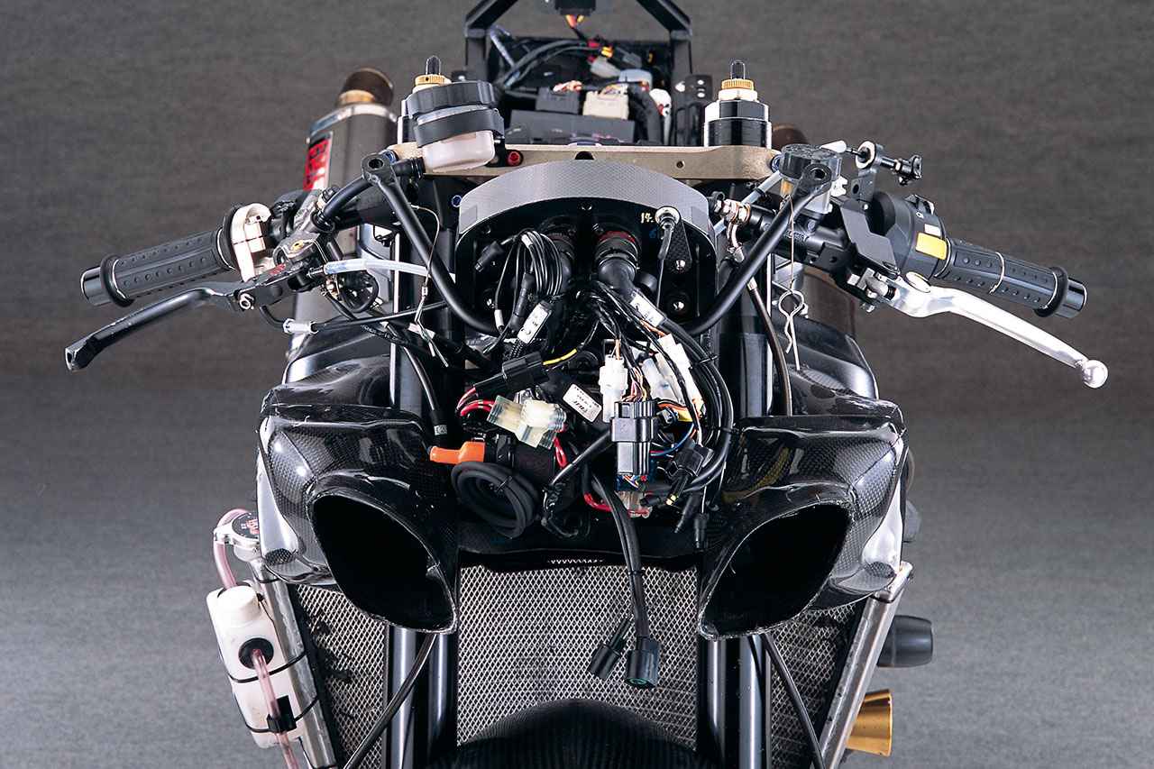 画像19: ヨシムラ「GSX-R1000」(2007)各部詳細解説