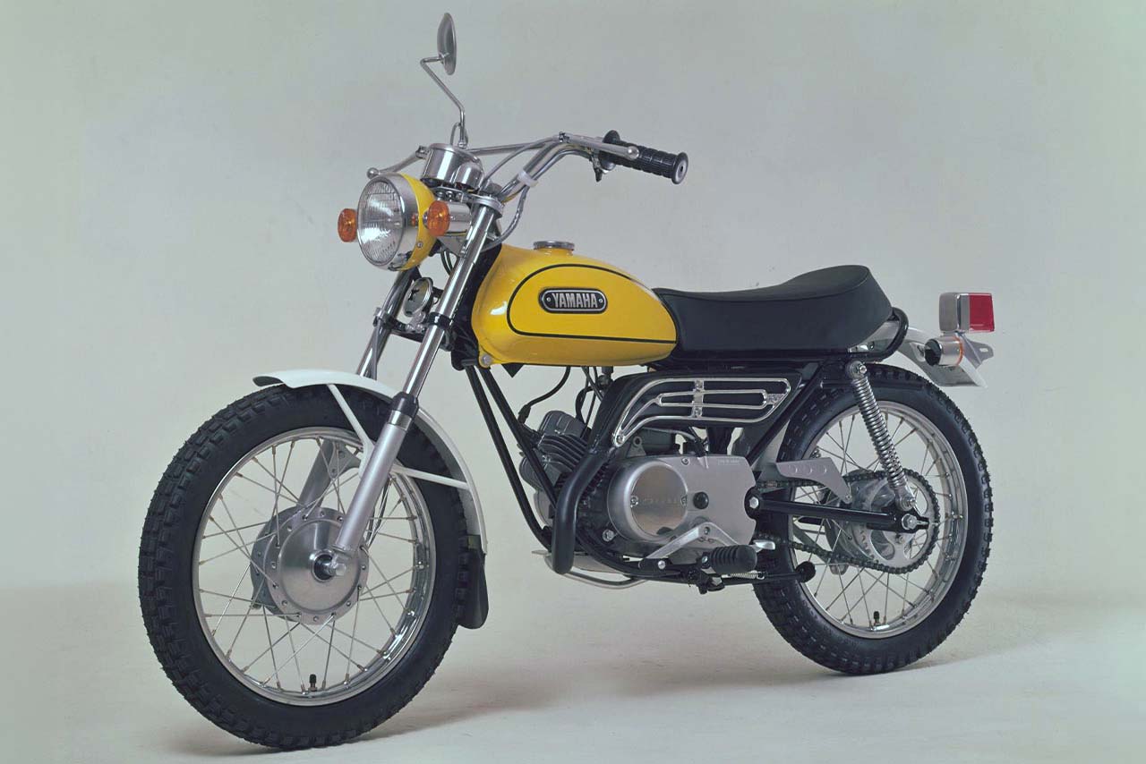 画像: YAMAHA FT1 1970年モデル 総排気量：49cc エンジン形式：空冷2スト ロータリーディスクバルブ単気筒 車両重量：59kg（乾） 発売当時価格：6万7000円