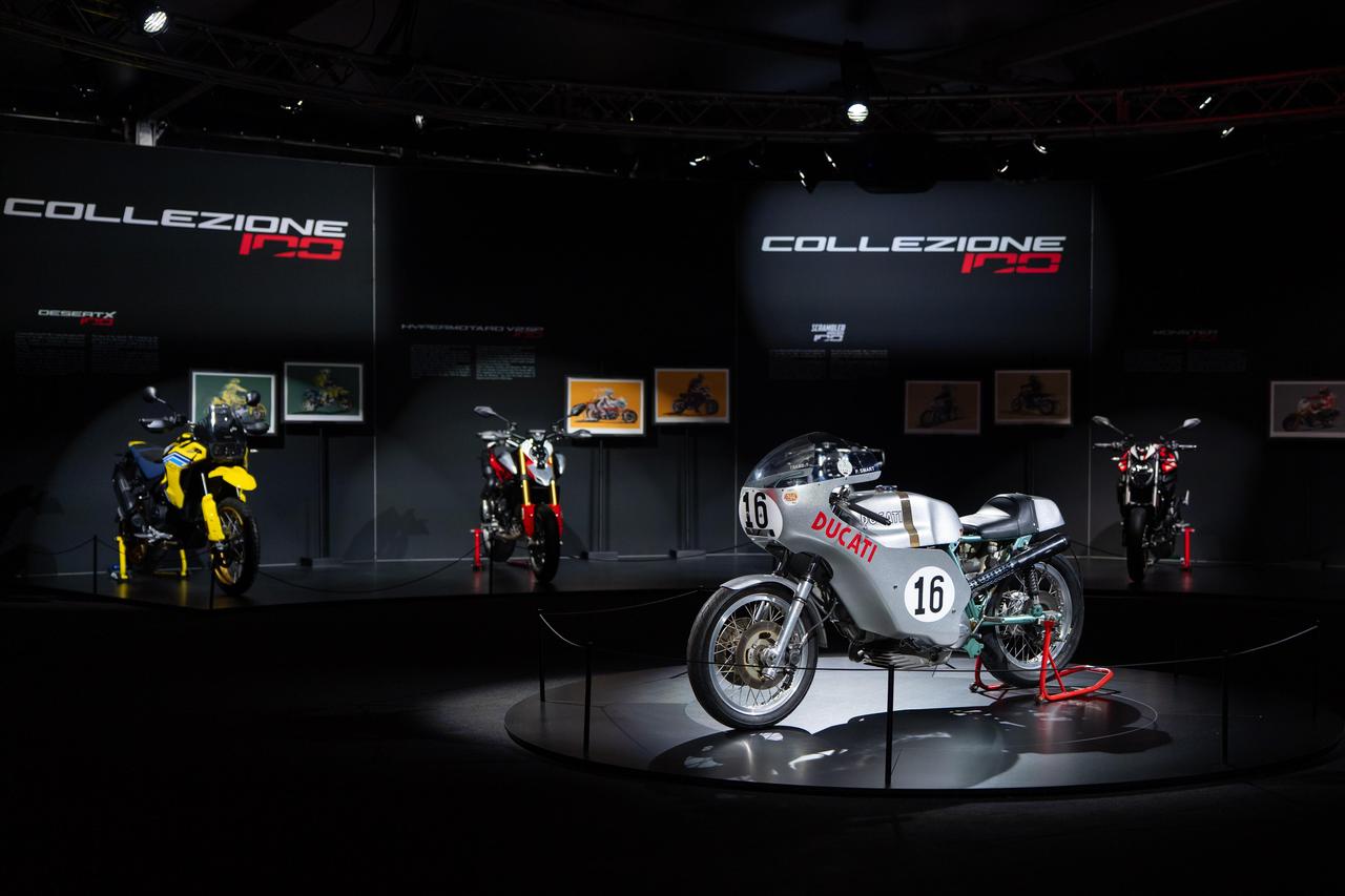 画像: 新型Desmo450 SMを世界初公開、歴史と未来を同時に発信