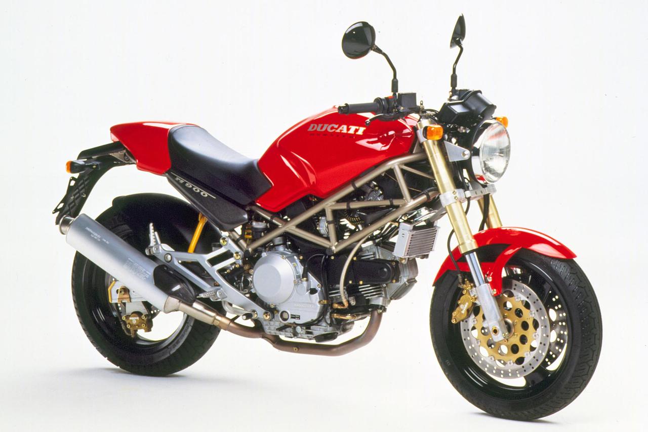 画像: M900 (1993)