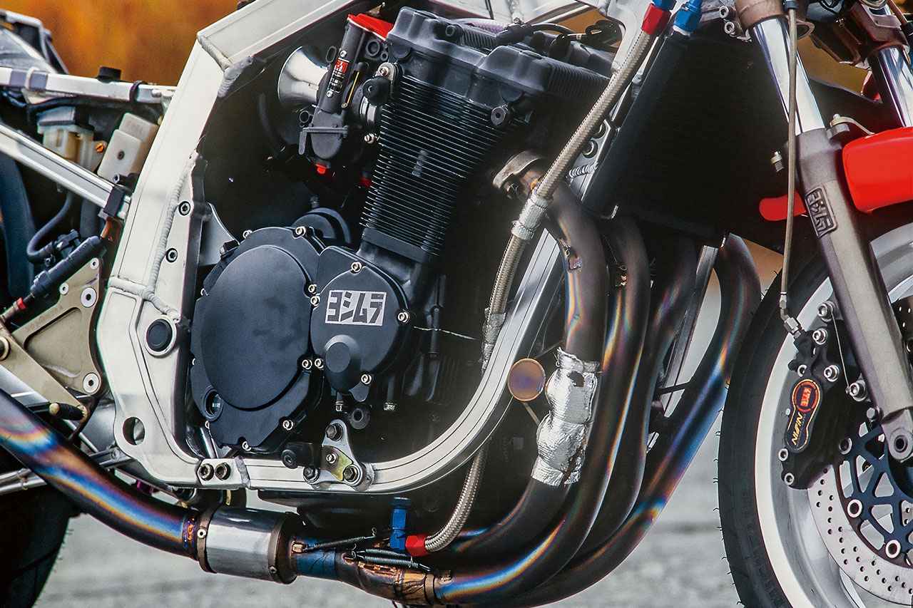画像 : 2番目の画像 - 【写真12枚】ヨシムラ「TORNADO 1200 BONNEVILLE」 - webオートバイ
