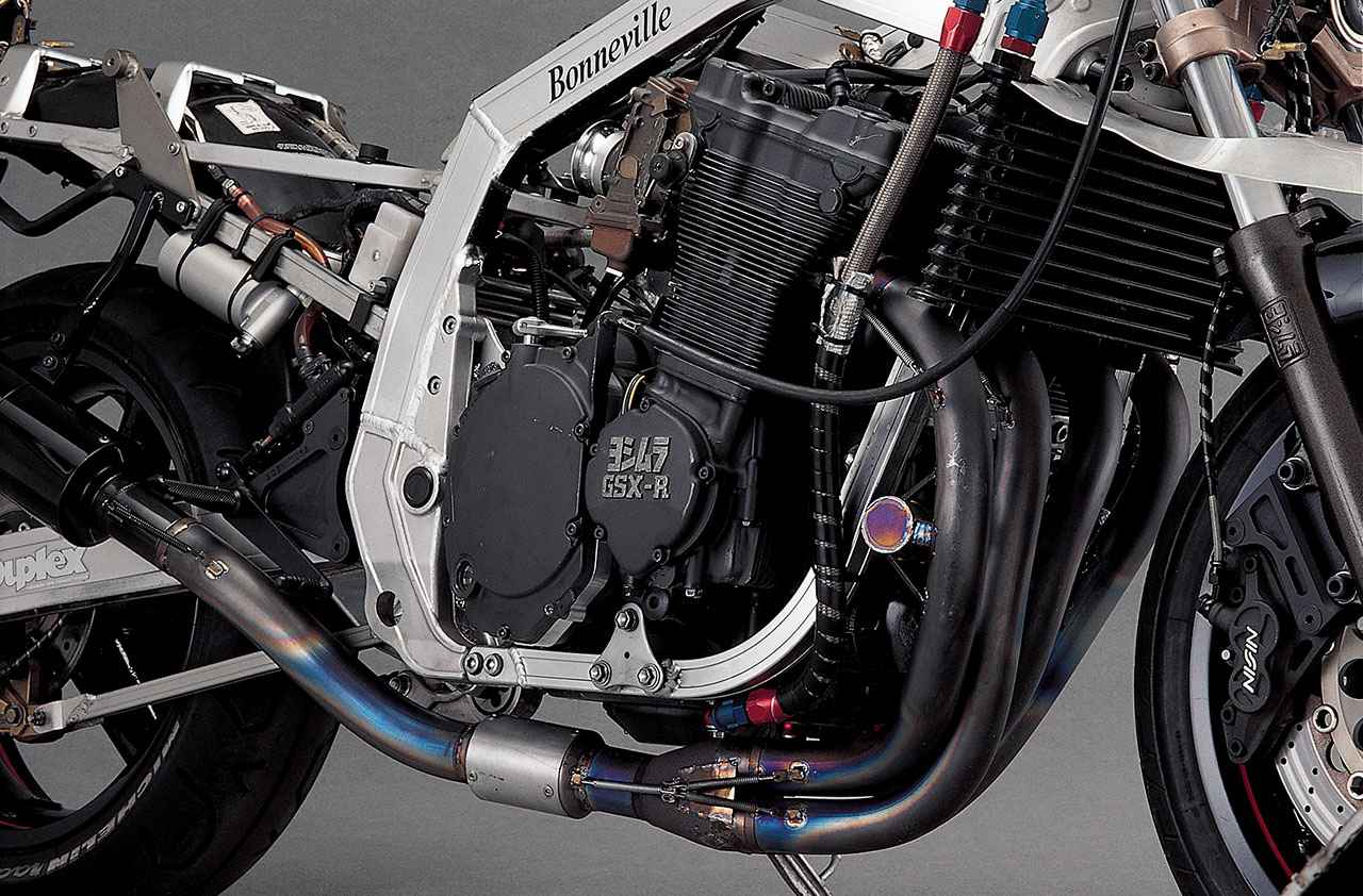 画像 : 10番目の画像 - 【写真23枚】ヨシムラ「TORNADO 1200 BONNEVILLE」 - webオートバイ