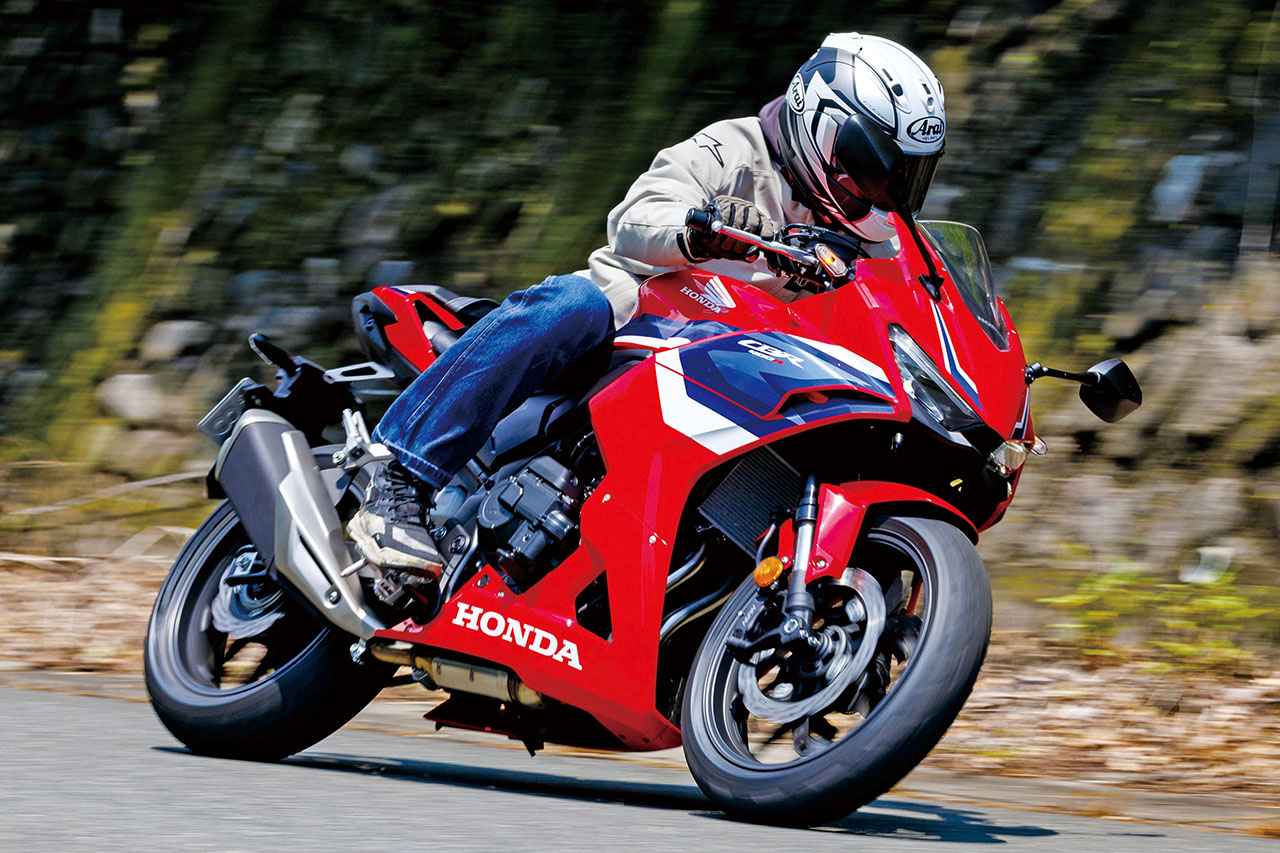 画像1: ホンダ「CBR400R E-Clutch」インプレ(ノア セレン)