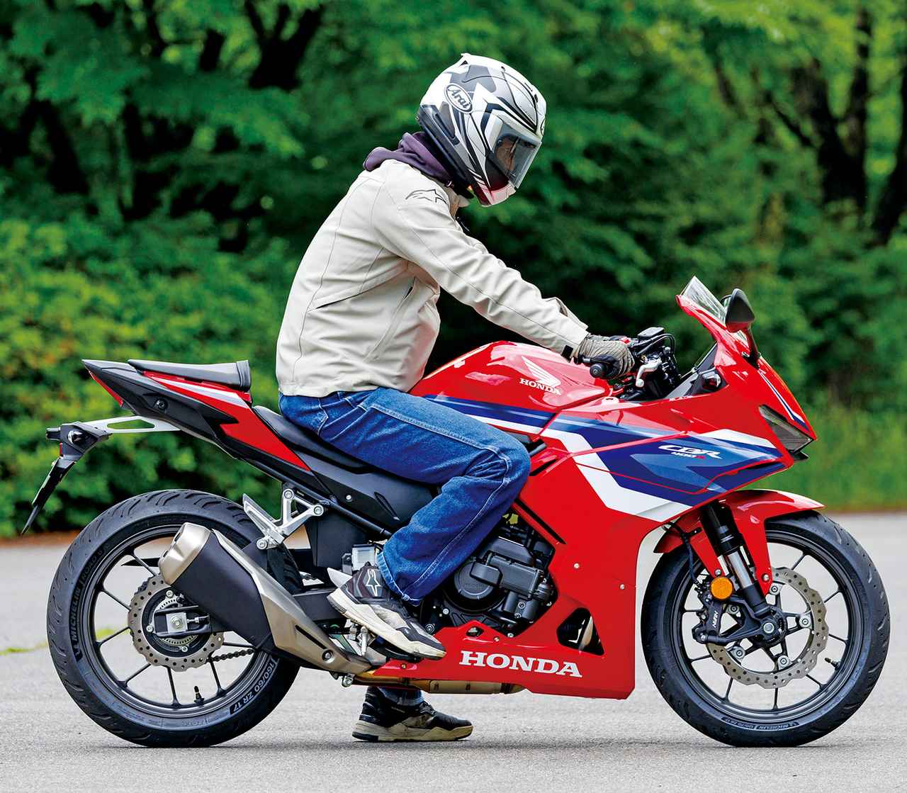 画像 : 9番目の画像 - 【写真21枚】ホンダ「CBR400R E-Clutch」 - webオートバイ