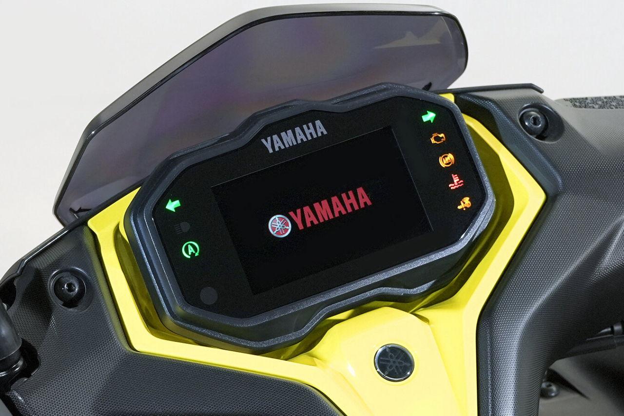 画像: 4.2インチフルカラーTFTディスプレイを採用。