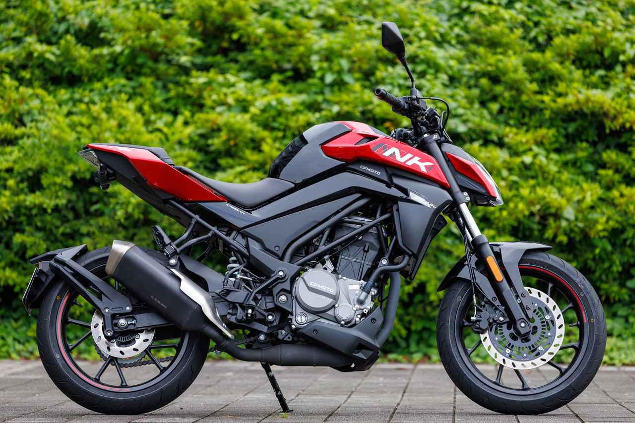 画像8: 【国内初試乗】CFLITE「250NK」インプレ|クイックなフットワークが楽しめる快活ネイキッド! 50万円切りの価格も魅力