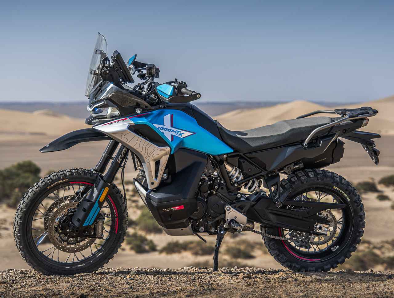 画像: CF MOTO「1000MT-X」946ccパラレルツインを搭載するフラッグシップ・アドベンチャー - webオートバイ