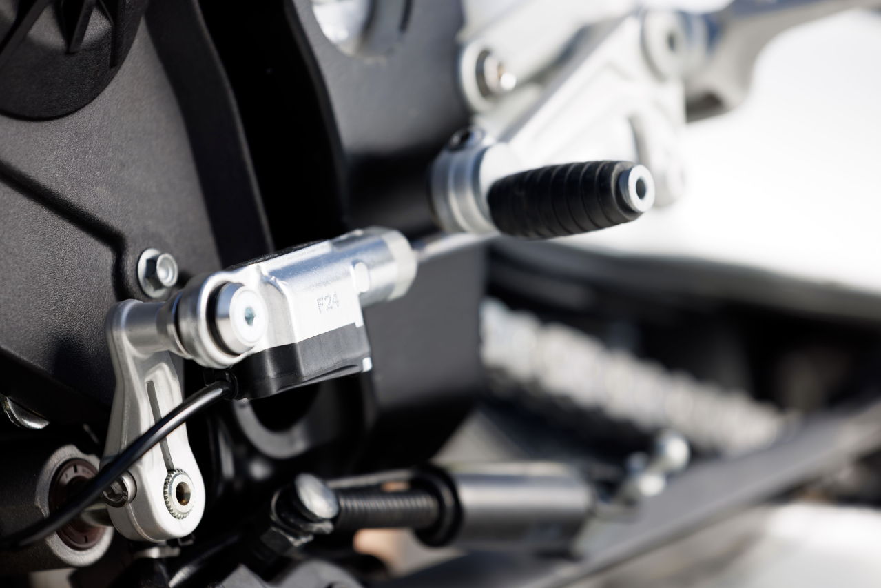 画像 : 14番目の画像 - 【画像19枚】アプリリア新型「RSV4 FACTORY」の全貌 - webオートバイ