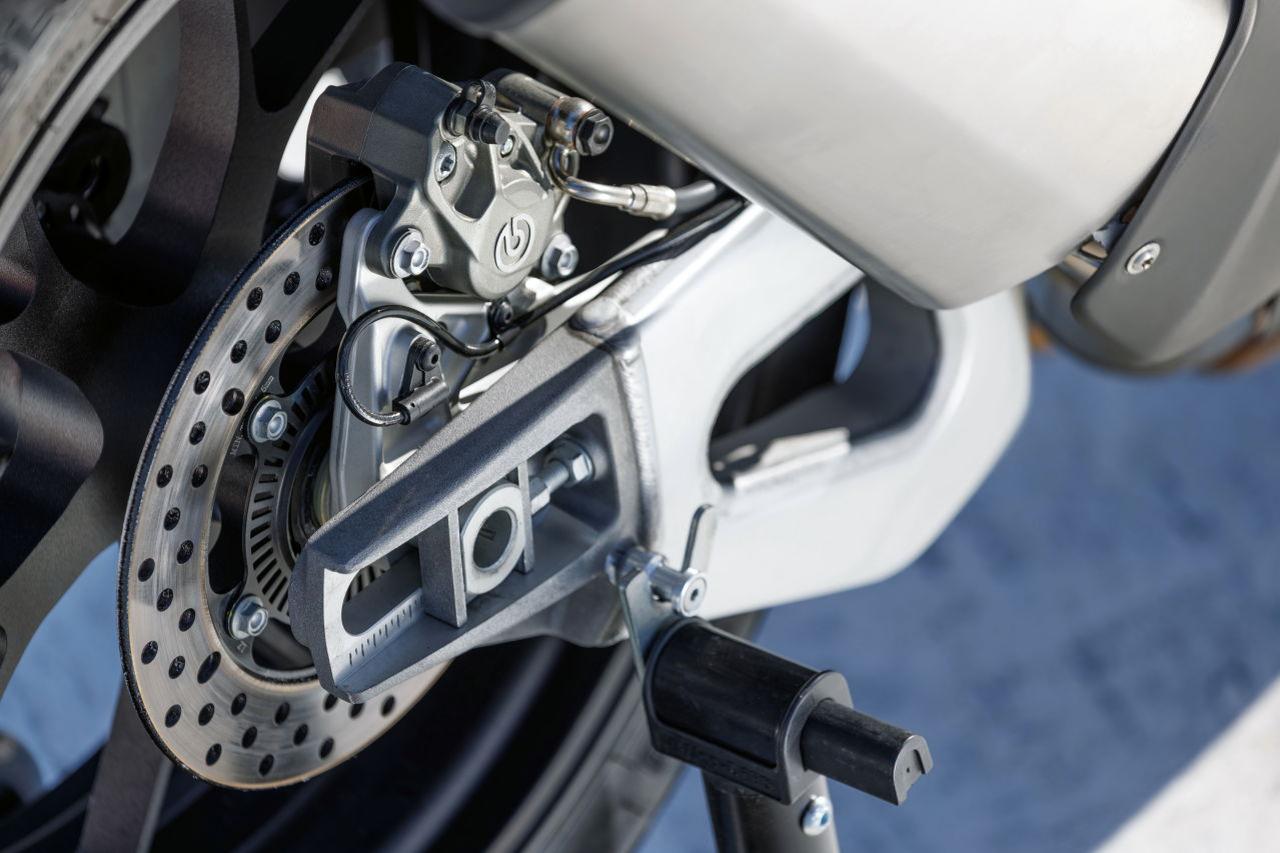 画像 : 12番目の画像 - 【画像19枚】アプリリア新型「RSV4 FACTORY」の全貌 - webオートバイ