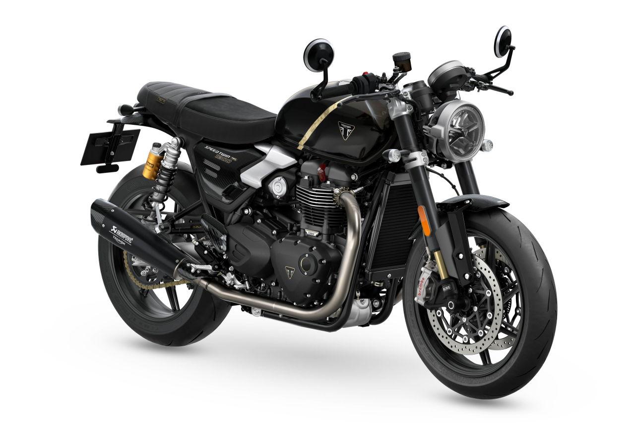 画像: TRIUMPH SPEED TWIN 1200 TFC 2026年モデル 総排気量:1200cc エンジン形式:水冷4ストSOHC4バルブ並列2気筒 シート高:810mm 車両重量:215kg デリバリー開始時期:2026年9月 税込価格:289万9000円
