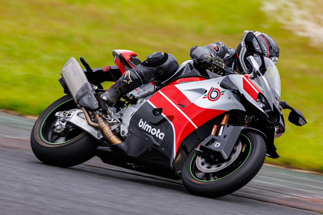 画像 : 16番目の画像 - 【写真16枚】ビモータ「KB998 Rimini」 - webオートバイ