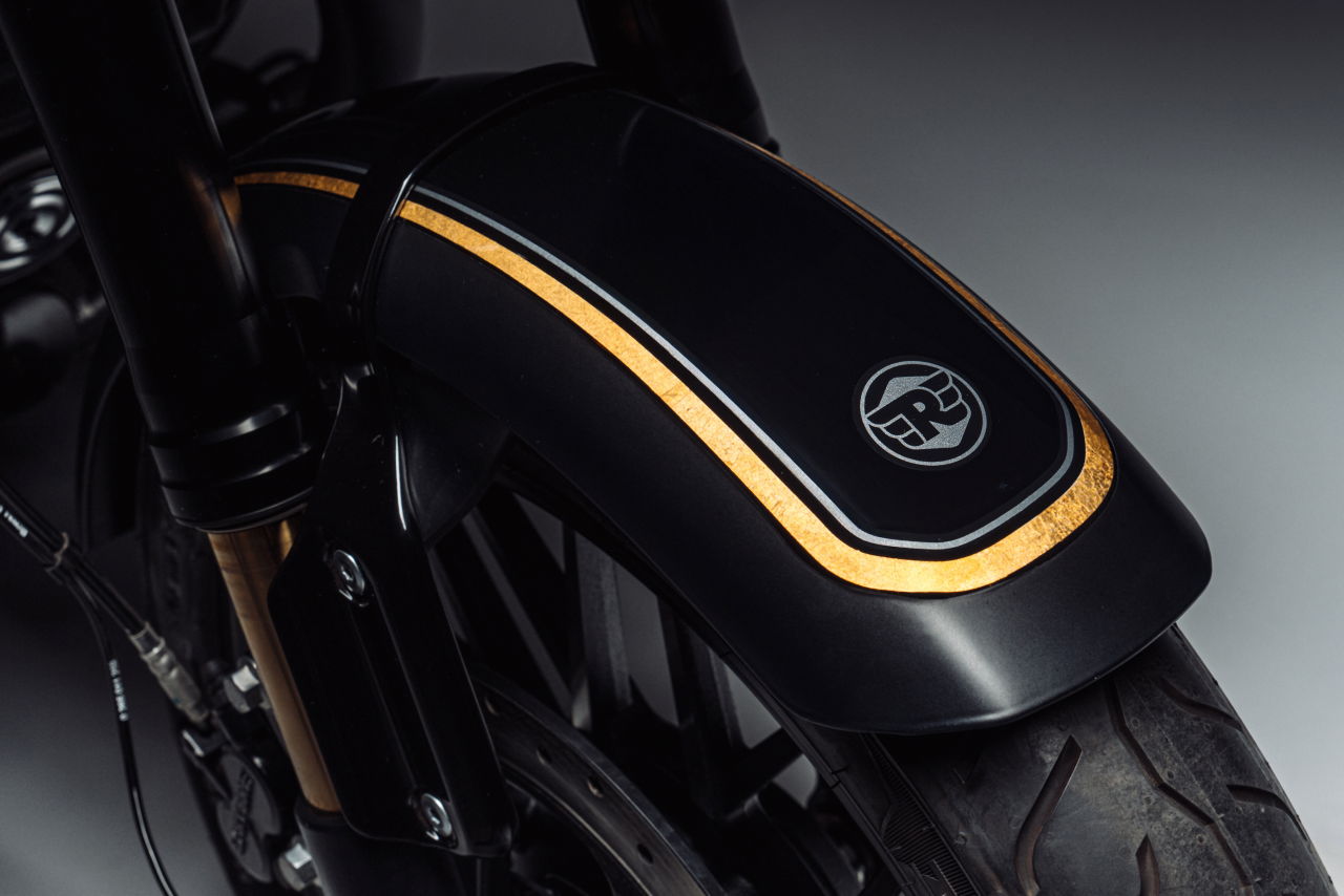 画像 : 4番目の画像 - 【画像15枚】ロイヤルエンフィールド「SHOTGUN 650 × Rough Crafts Edition」の全貌 - webオートバイ