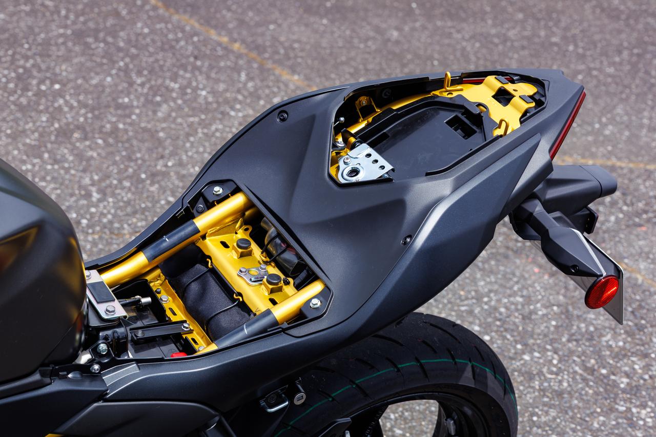 画像4: カワサキ「Z500」各部装備・ディテール解説