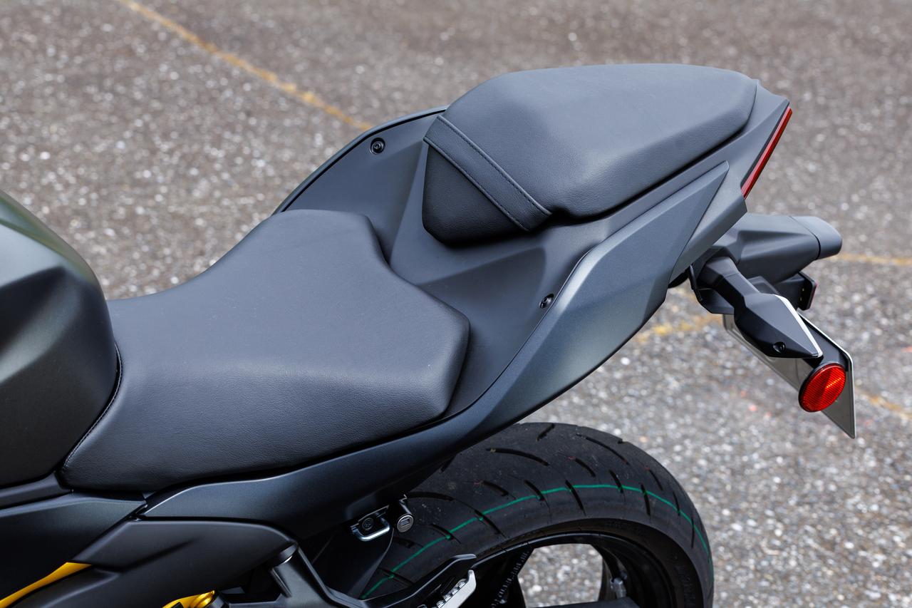 画像 : 5番目の画像 - 【写真16枚】カワサキ「Z500」 - webオートバイ