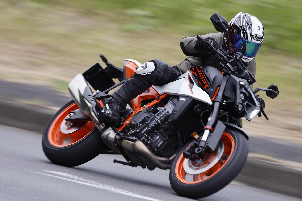 画像3: KTM「990 DUKE R」インプレ(横田和彦)
