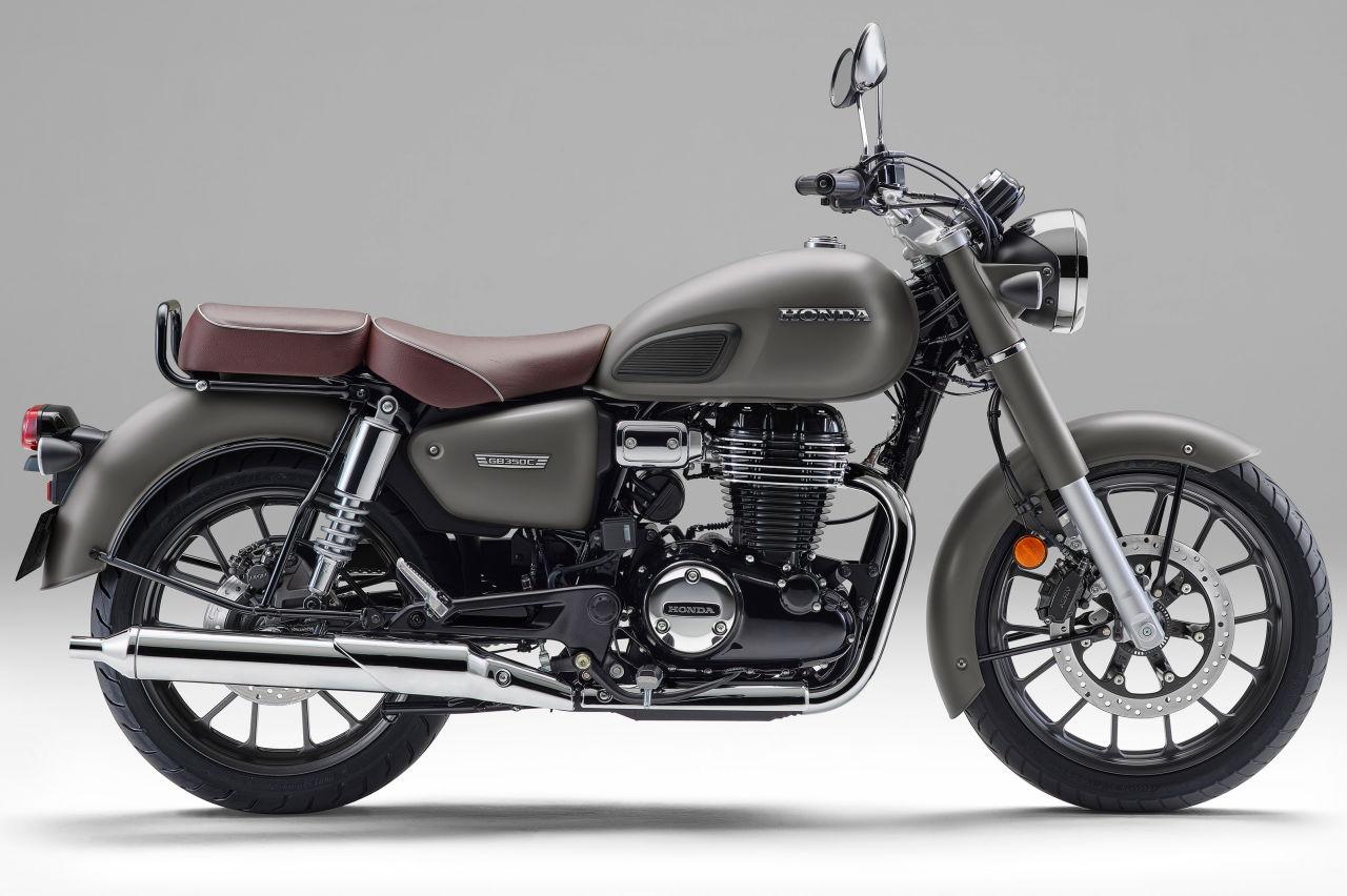 画像2: HONDA GB350 C 2025年モデル 総排気量:348cc エンジン形式:空冷4ストSOHC2バルブ単気筒 シート高:800mm 車両重量:186kg 発売日:2025年10月31日 税込価格:71万5000円(ベージュ、濃銀)