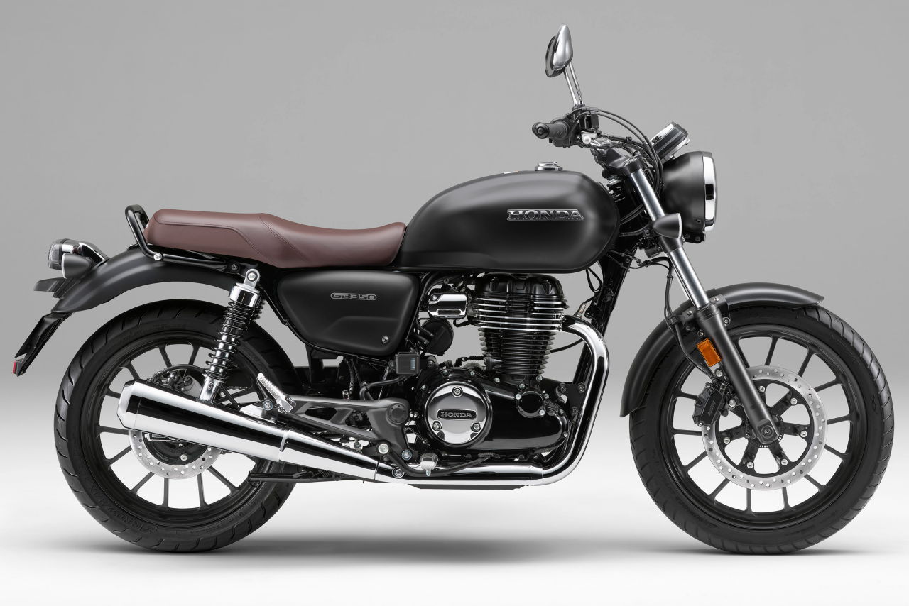 画像2: HODNA GB350 2025年モデル 総排気量:348cc エンジン形式:空冷4ストSOHC2バルブ単気筒 シート高:800mm 車両重量:179kg 発売日:2025年8月28日 税込価格:67万1000円(白×青)/64万9000円(黒、白)