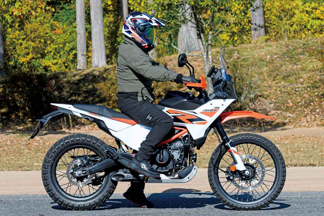 画像3: 新世代KTM「390」シリーズ5機種を一挙紹介！ LC4cエンジンが生み出す爽快な走りの魅力に迫る