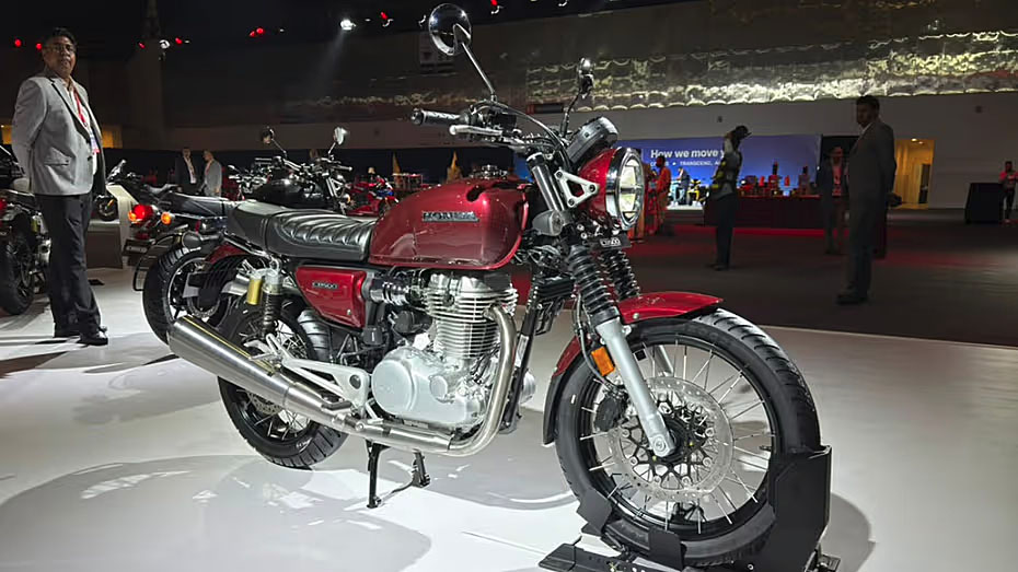 画像: HONDA CB500 海外モデル www.bikedekho.com