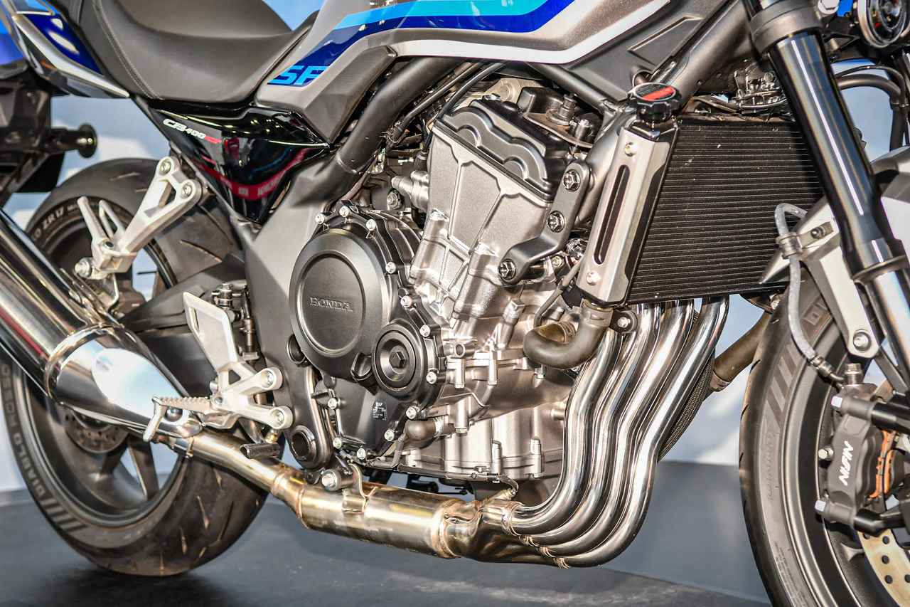 画像2: 新型『CB400 SUPER FOUR E-Clutch』のすべてが明らかに!?