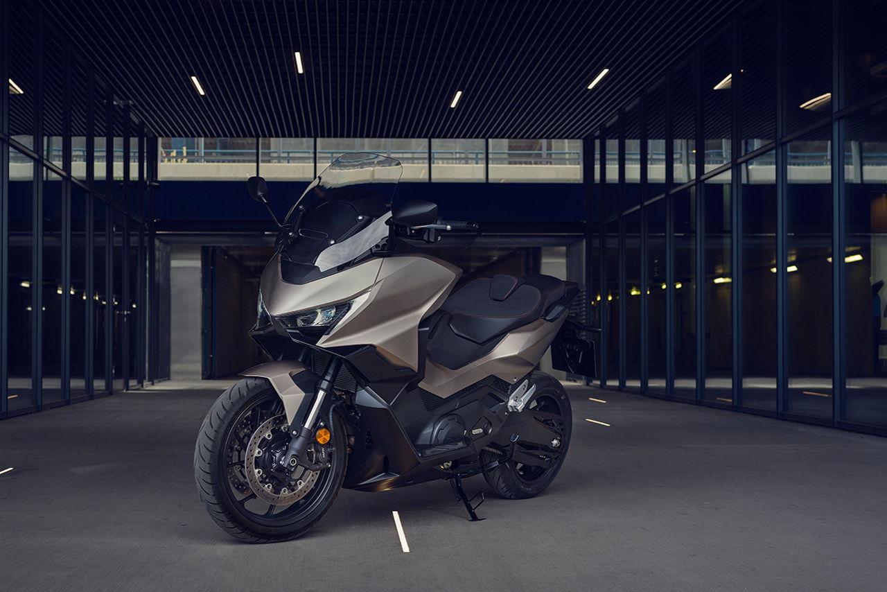 画像 : 16番目の画像 - 【画像27枚】ホンダ「フォルツァ750」欧州仕様2027年モデル - webオートバイ
