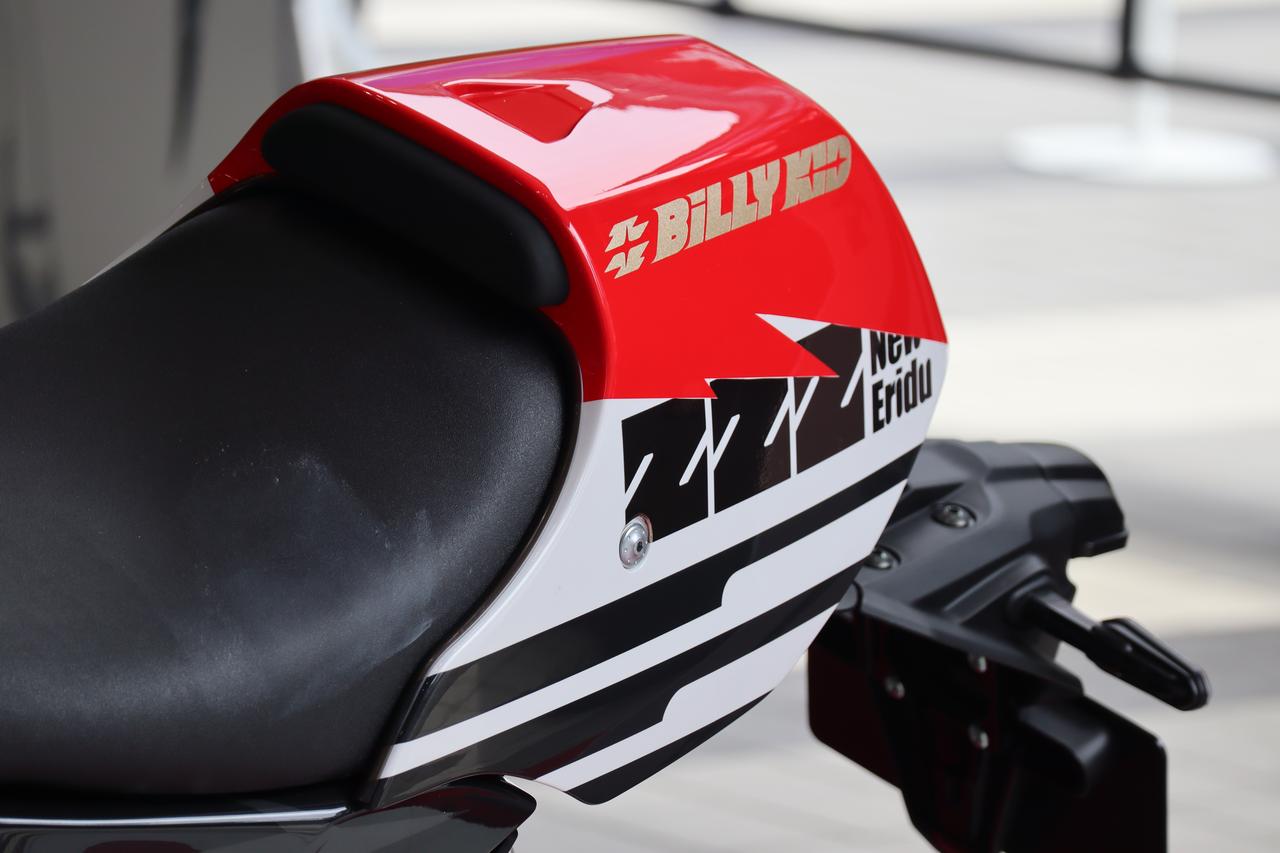 画像 : 8番目の画像 - 【写真29枚】ヤマハ「XSR900GP」×ゼンレスゾーンゼロ「スターライト・ビリー」コラボ - webオートバイ
