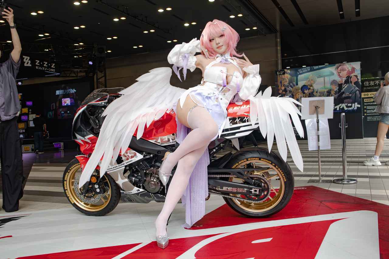 画像11: ヤマハ「XSR900GP」が人気ゲーム『ゼンゼロ』とコラボ! 秋葉原で「スターライト・ビリー」仕様の実車を展示!