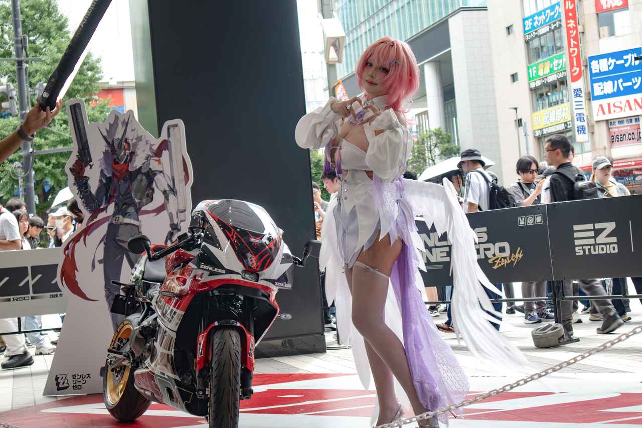 画像 : 26番目の画像 - 【写真29枚】ヤマハ「XSR900GP」×ゼンレスゾーンゼロ「スターライト・ビリー」コラボ - webオートバイ