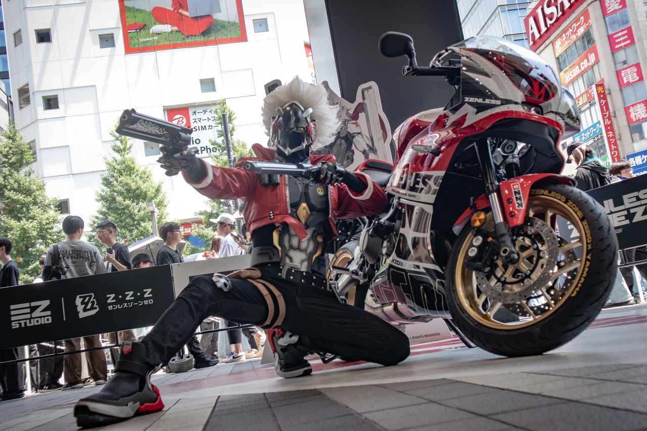 画像 : 20番目の画像 - 【写真29枚】ヤマハ「XSR900GP」×ゼンレスゾーンゼロ「スターライト・ビリー」コラボ - webオートバイ