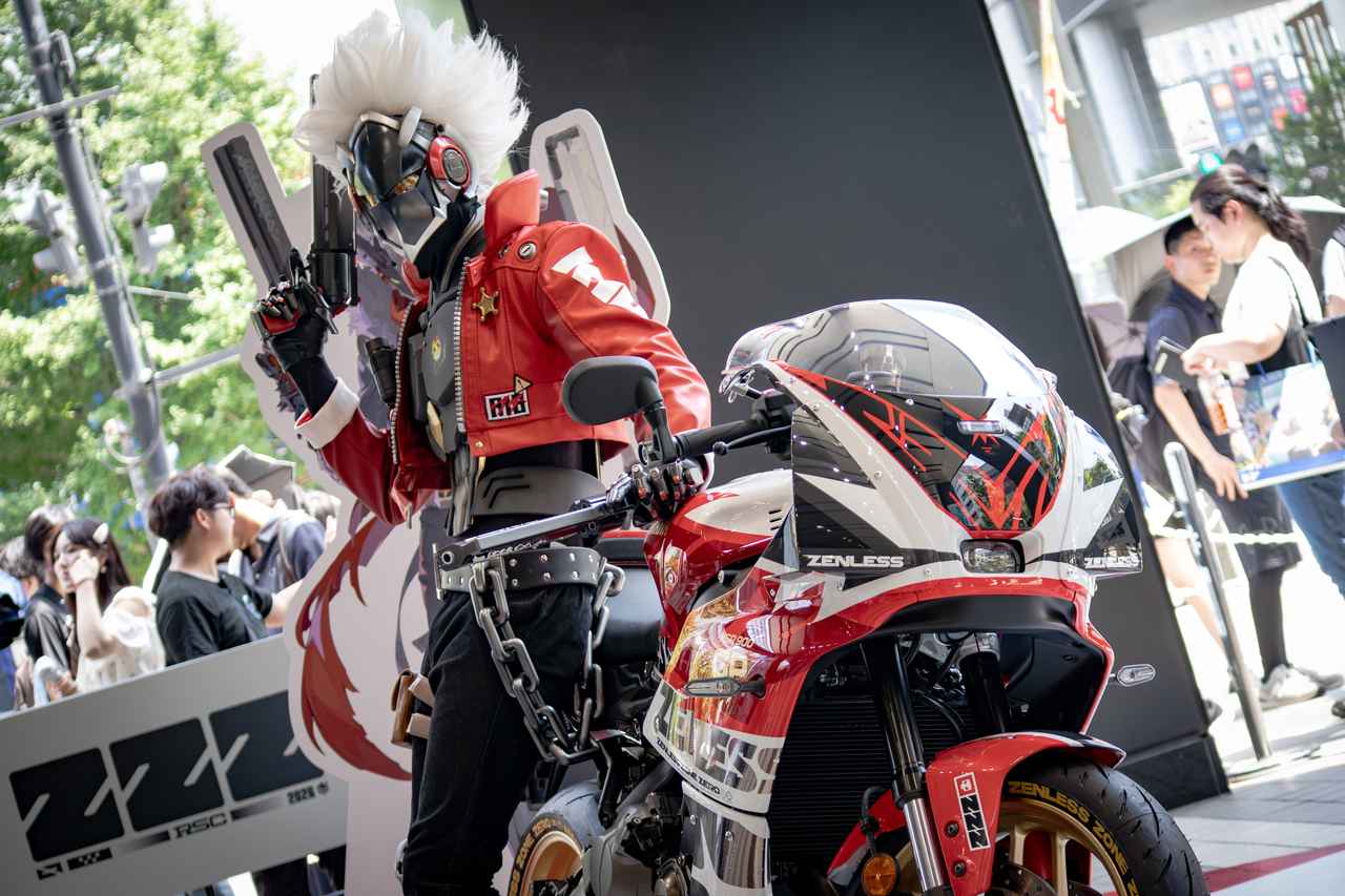 画像8: ヤマハ「XSR900GP」が人気ゲーム『ゼンゼロ』とコラボ! 秋葉原で「スターライト・ビリー」仕様の実車を展示!