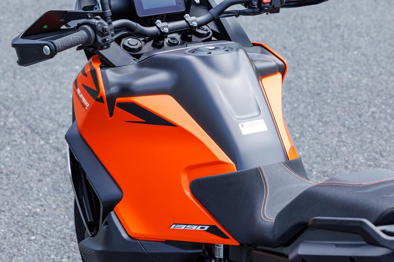 画像4: KTM「1390 SUPER ADVENTURE S EVO」各部装備・ディテール解説