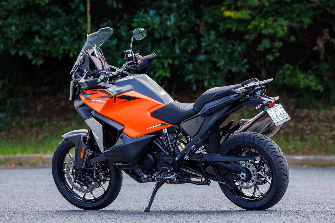 画像4: KTM「1390 SUPER ADVENTURE S EVO」インプレ｜新世代プレミアムツアラーに相応しい最新技術をフルに投入