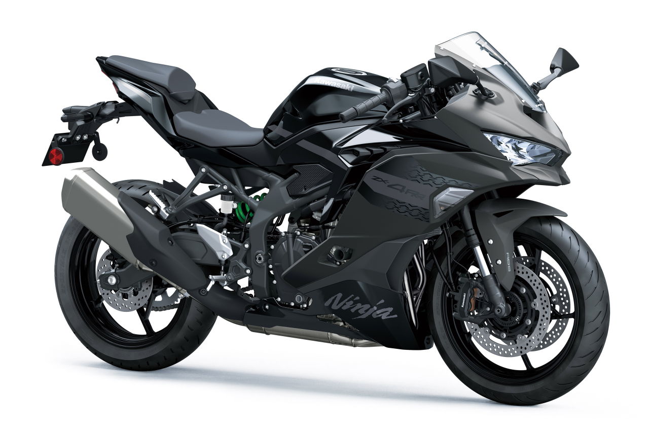 画像: KAWASAKI Ninja ZX-4RR 2027年モデル（欧州仕様） 総排気量：399cc エンジン形式：水冷4ストDOHC4バルブ並列4気筒 シート高：800mm 車両重量：189kg Metallic Matte Graphenesteel Gray / Metallic Spark Black