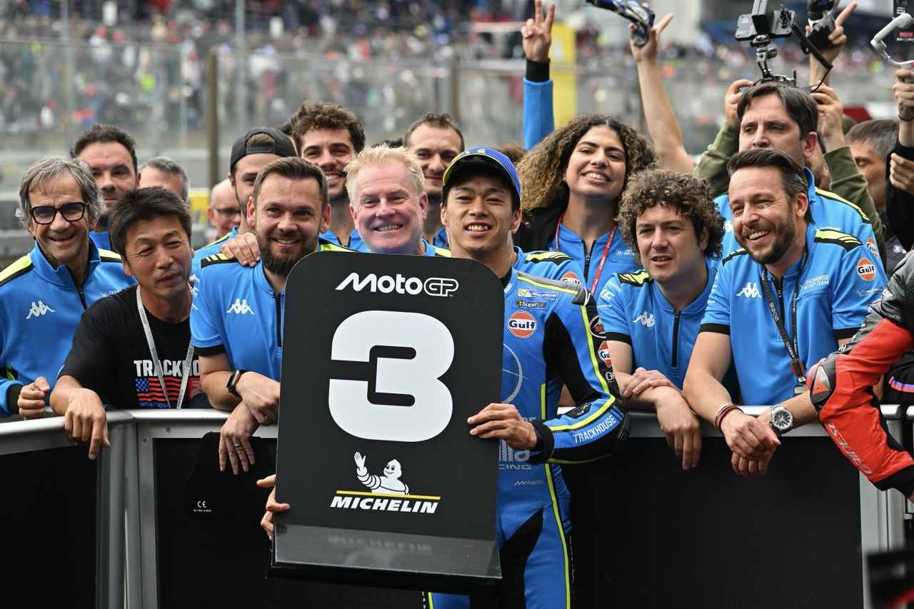 画像: 【2026 MotoGP 第5戦フランスGP】小椋藍が最高峰クラス初の表彰台獲得! 日本人ライダーとしては14年ぶりの快挙! - webオートバイ