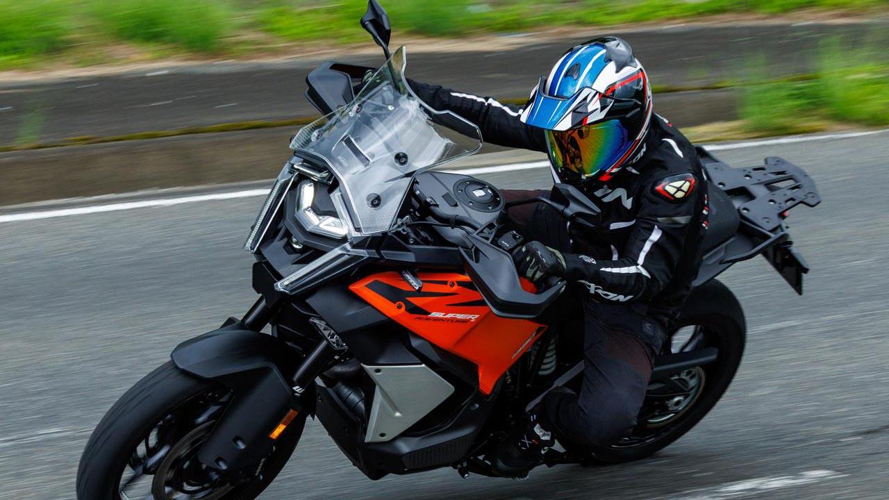 KTM「1390 SUPER ADVENTURE S EVO」インプレ｜新世代プレミアム