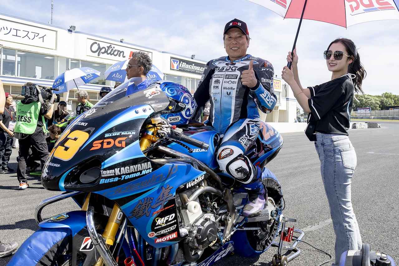 画像: オリジナルのスチールフレームに隼エンジンを搭載した車両はHYDRAクラスに参戦。ライダーは加賀山選手だ。