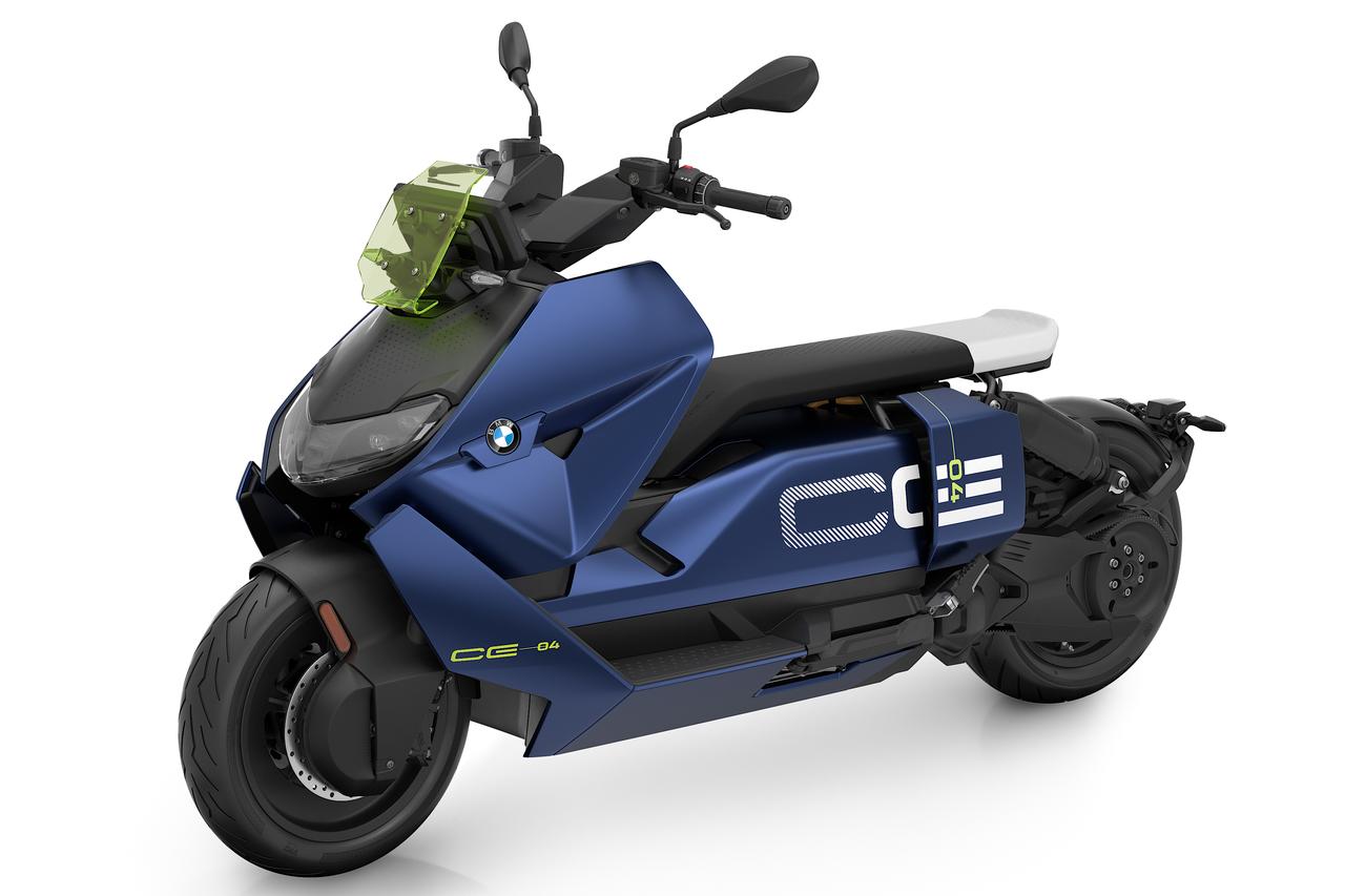 画像 : 4番目の画像 - 【写真6枚】BMW「CE04」 - webオートバイ