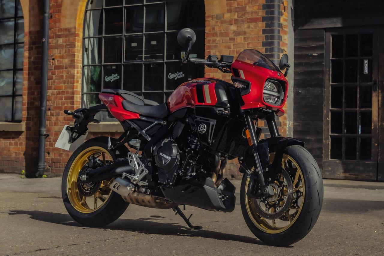 画像: SUZUKI GSX-8TT 欧州仕様 総排気量:776cc エンジン形式:水冷4ストDOHC4バルブ並列2気筒 シート高:815mm 車両重量:203kg 参考価格:1万1499ユーロ(オランダ)