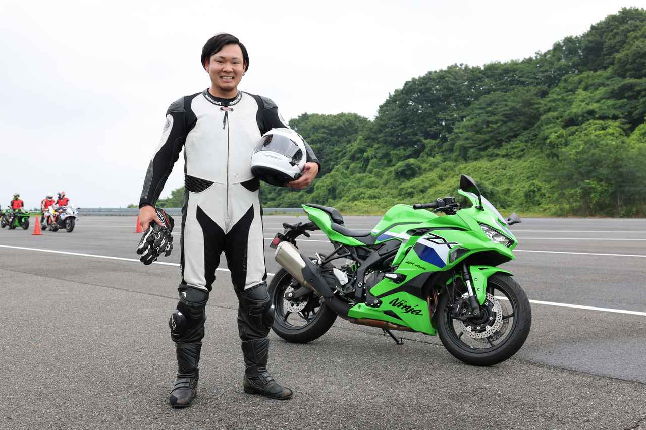 画像: イベント体験&レポート:八橋(やつはし)/身長181cm、体重87kgの30歳。普段はアドベンチャーモデルに乗り、ツーリングも自分のペースで無理なく走るのんびり勢。スポーツ走行経験はありません。
