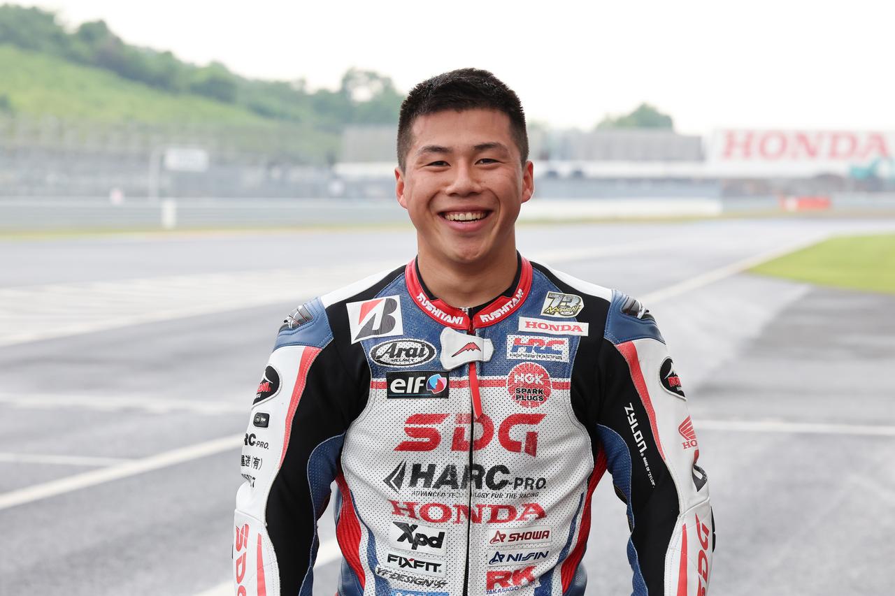 画像: 榎戸 育寛さん/2015年に全日本ロードデビューしてST600クラスに参戦。初年度はランキング9位となったが、クラス2年目の2016年には最終戦鈴鹿で劇的な大逆転劇を演じて自身初のST600チャンピオンに輝いた。