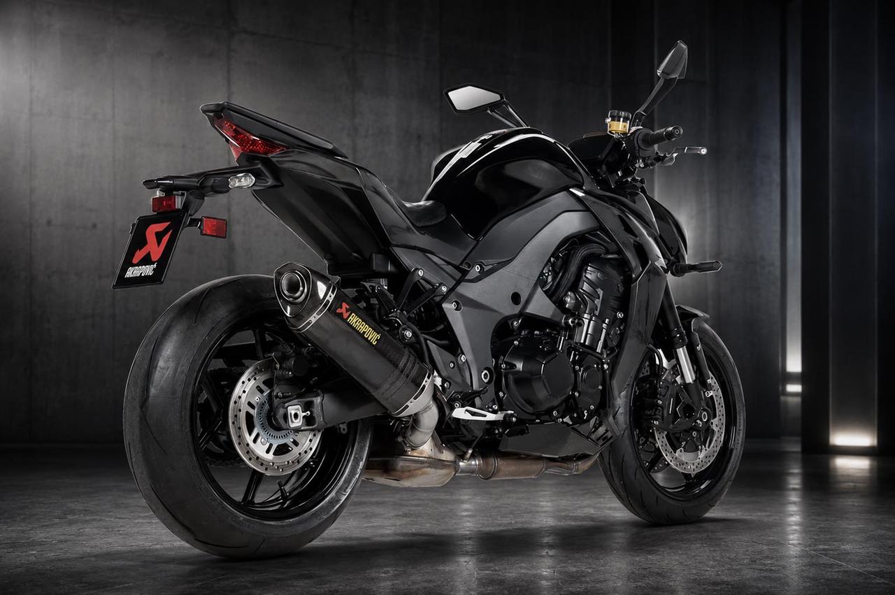 画像 : 1番目の画像 - 【写真6枚】アクラポビッチ「スリップオンライン カーボン JMCA Z1100 26」 - webオートバイ