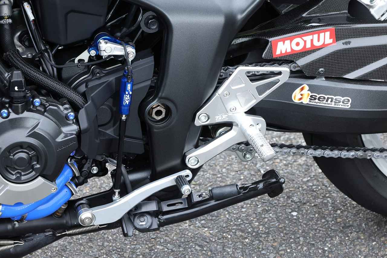 画像: STEP KIT CB1000F/SE(SC94/25-) 4Pシルバー 価格/8万8000円