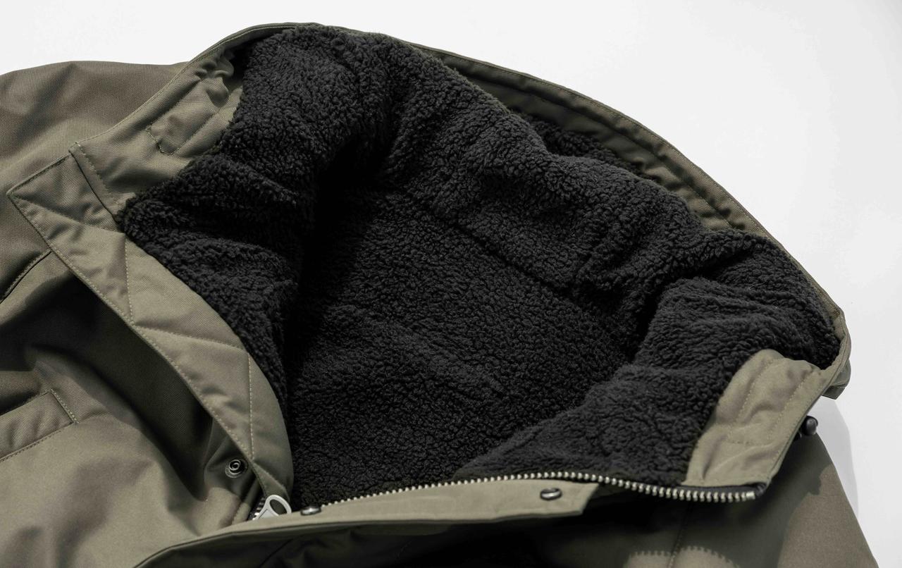 Colemanとのコラボで誕生したBMCの「着るテント」 抜群の保温性能ボア