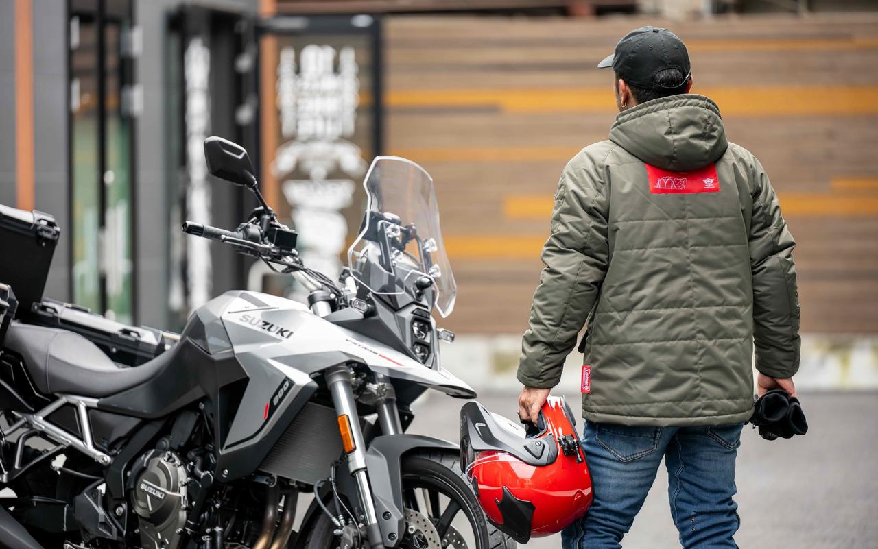 Colemanとのコラボで誕生したBMCの「着るテント」 抜群の保温性能ボア