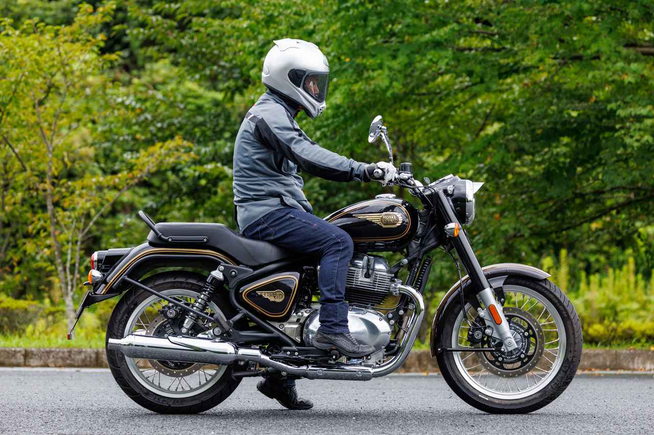 画像1: 【国内初試乗】ロイヤルエンフィールド「ブリット650」インプレ|由緒正しき空冷ツインが生み出す走りの味わい深さ
